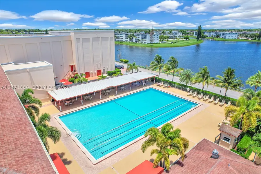 2017 Cornwall A #2017, Boca Raton, FL 33434 - #2
