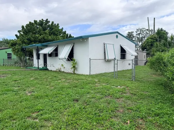 2911 NW 161st St, Miami Gardens, FL 33054