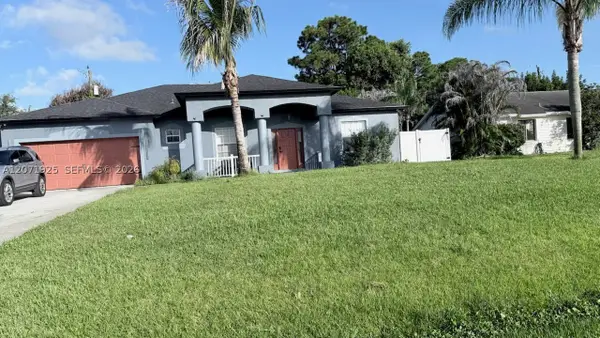 1654 SE Holiday Rd, Port St Lucie, FL 34952