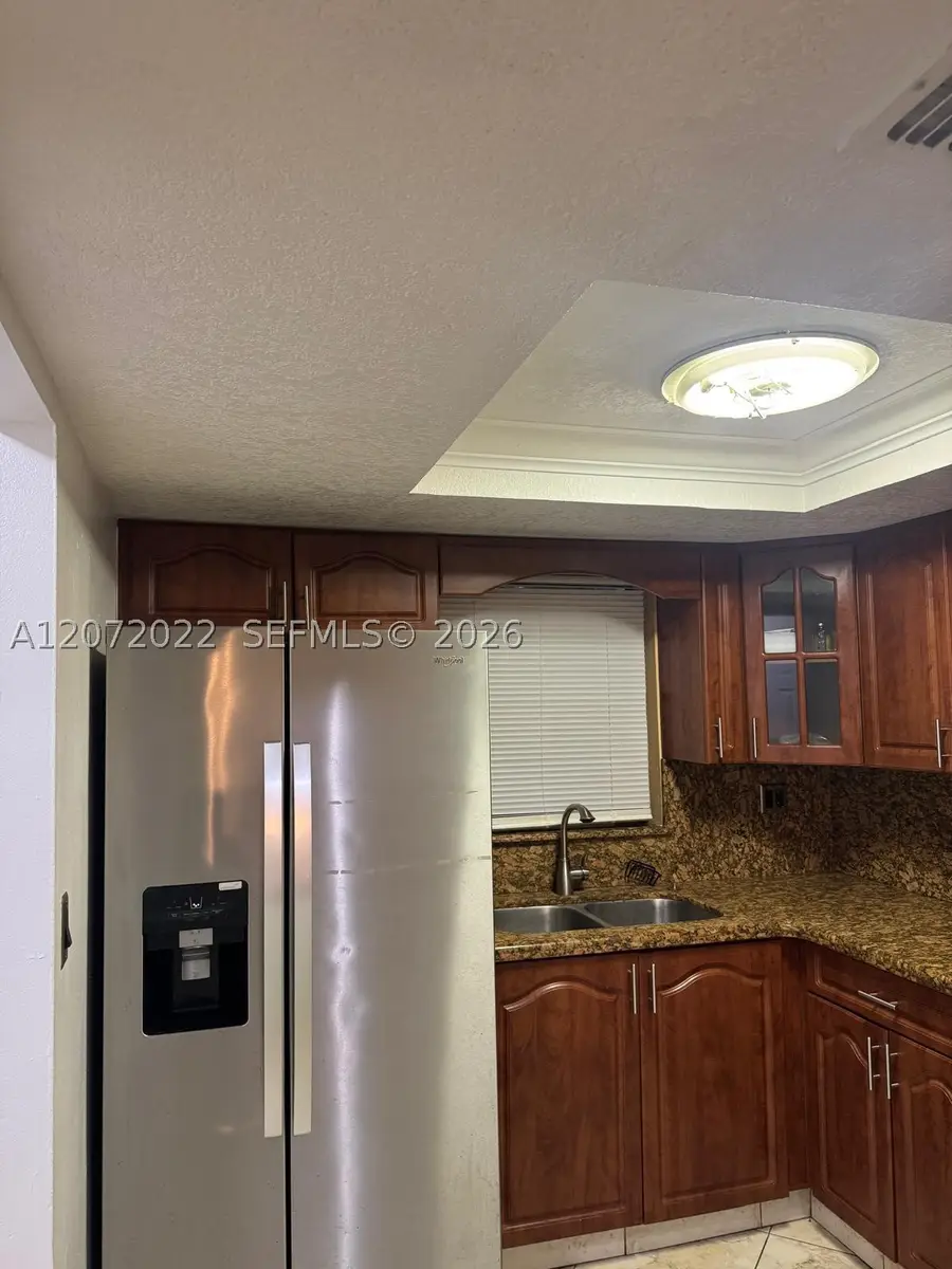 10851 SW 6th St #5, Sweetwater, FL 33174 - #3