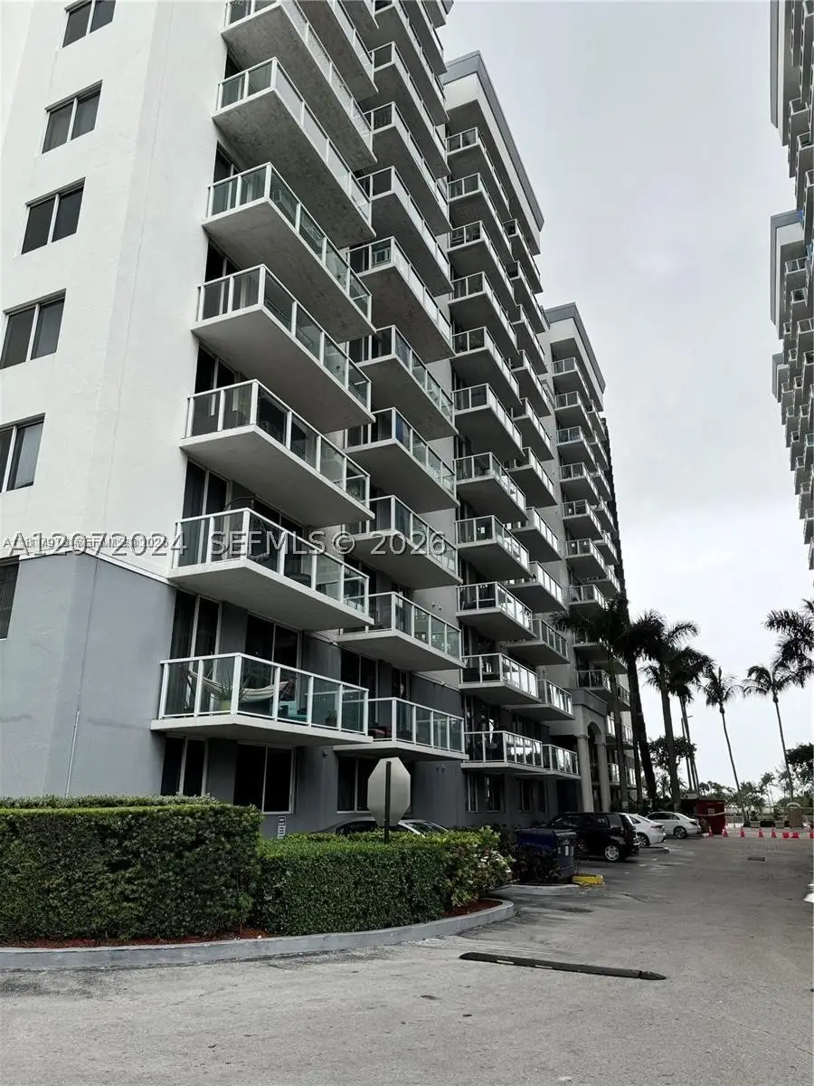 5091 NW 7th St #615, Miami, FL 33126 - #2