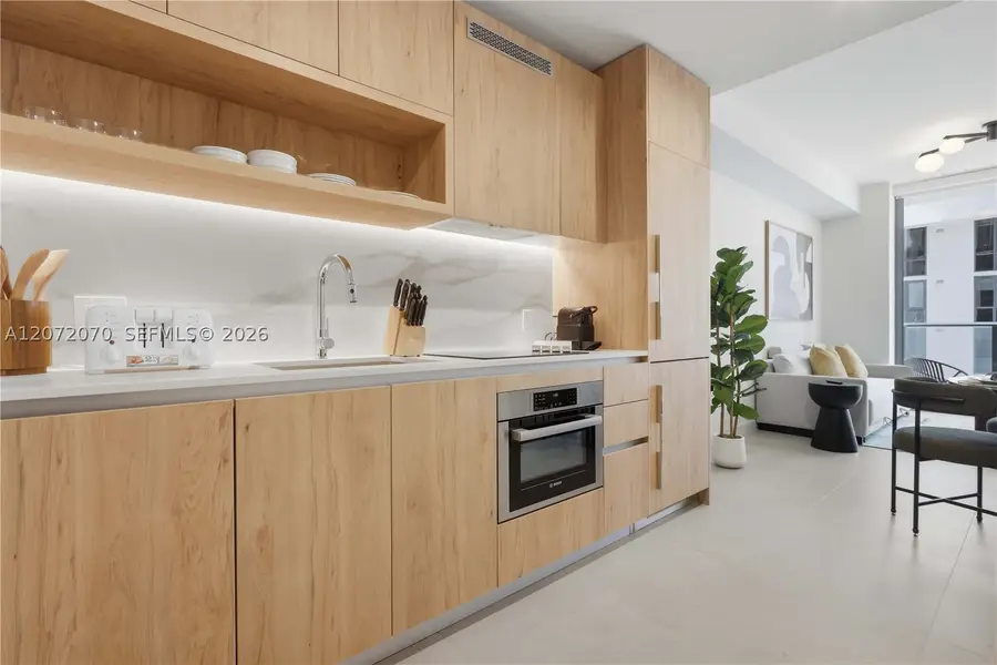 Address Withheld By Seller, Miami, FL 33132 - #3