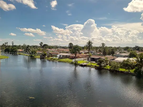2711 NW 104th Ave #404, Sunrise, FL 33322