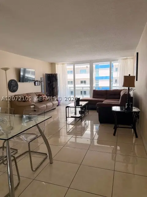 3140 S Ocean Dr #309, Hallandale Beach, FL 33009 - #1