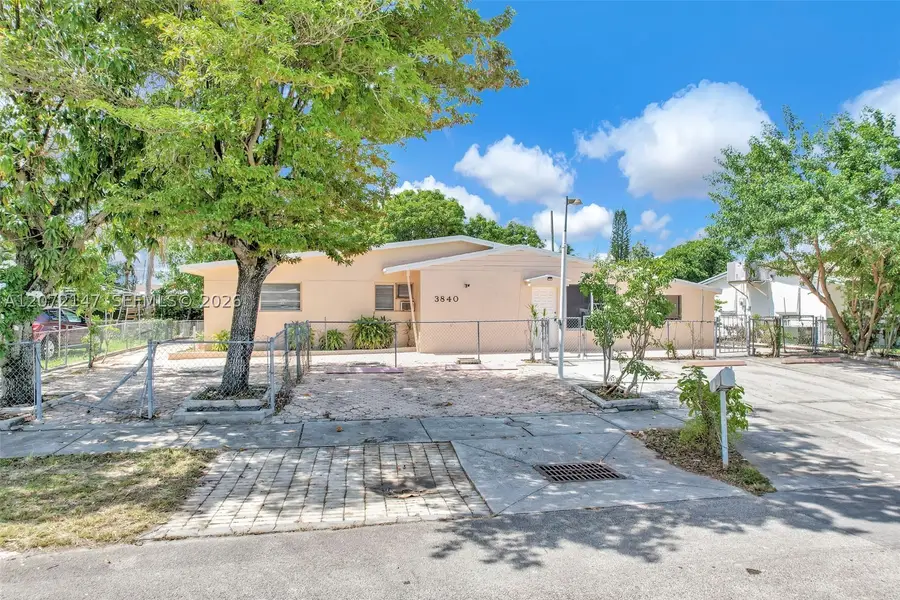 3840 SW 31st Ct, West Park, FL 33023 - #3