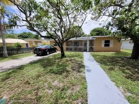 1245 NW 126th St, North Miami, FL 33167 - #1