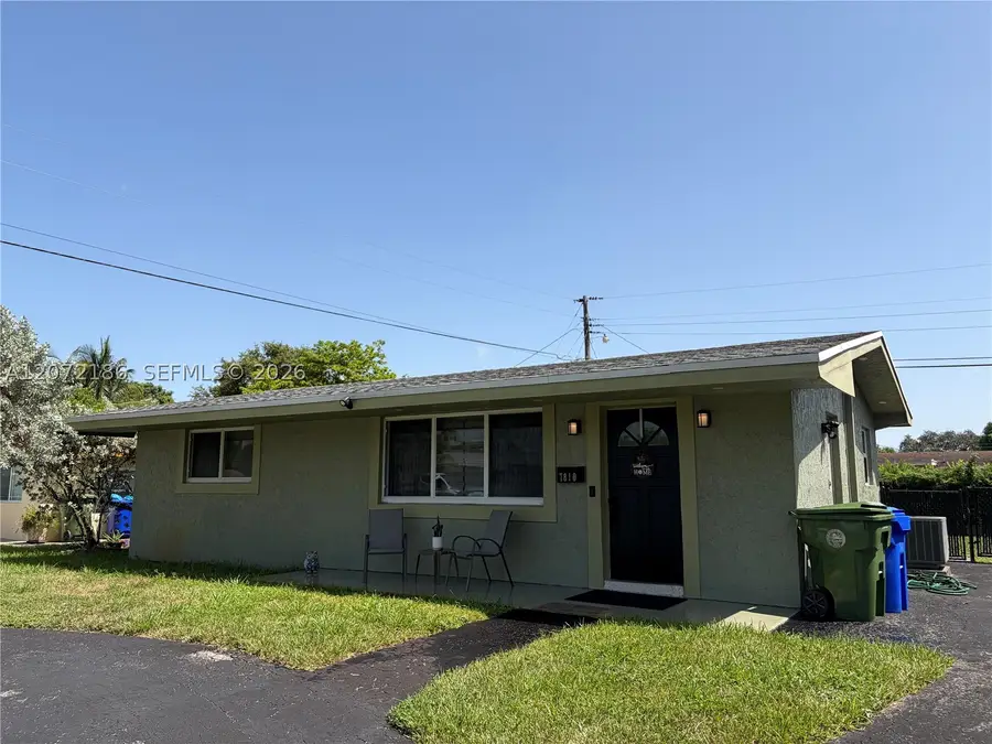 7810 NW 11th Ct, Pembroke Pines, FL 33024 - #3