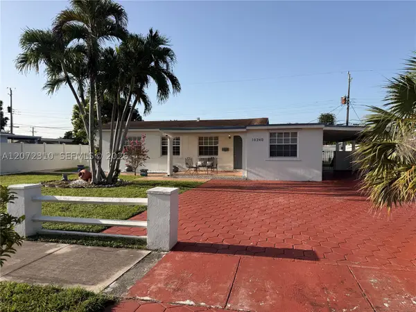 10240 SW 35th St, Miami, FL 33165