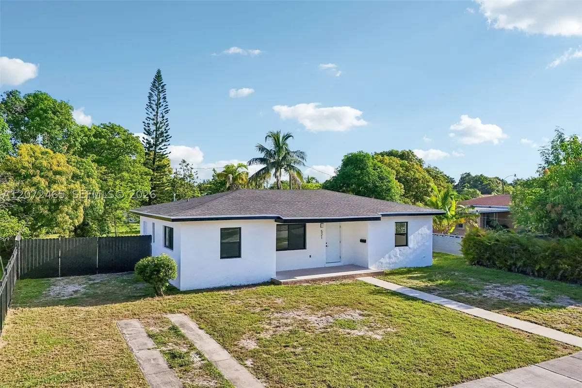521 NW 189th Ter, Miami Gardens, FL 33169 - #1