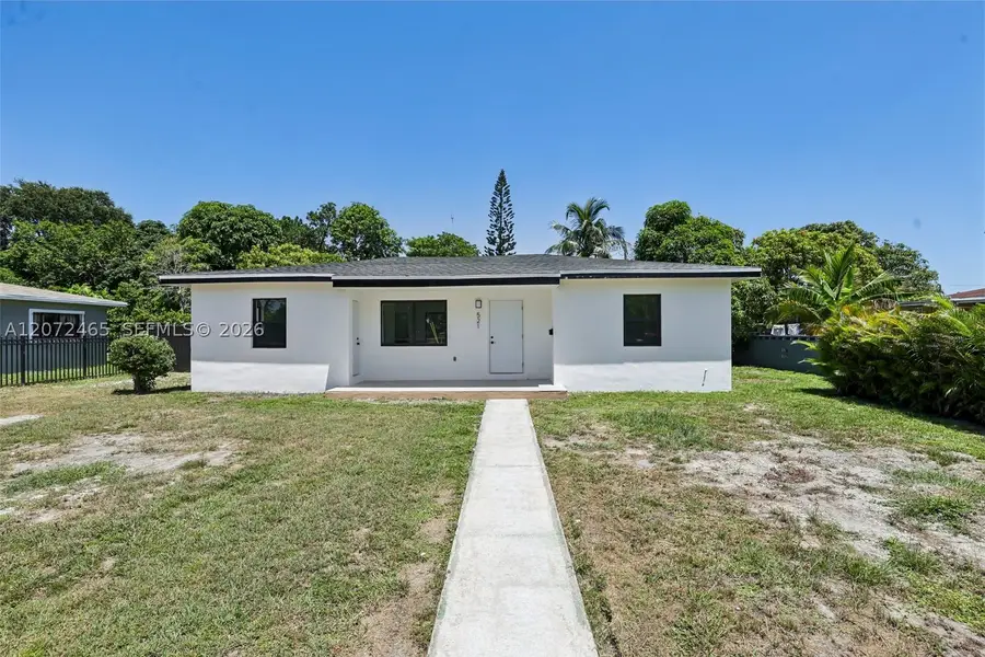 521 NW 189th Ter, Miami Gardens, FL 33169 - #2