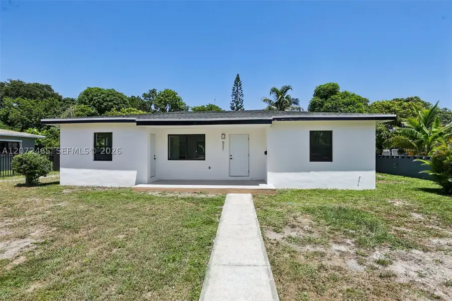 521 NW 189th Ter, Miami Gardens, FL 33169 - #3