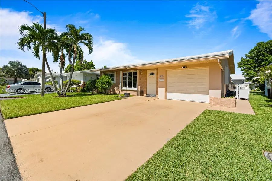 5713 NW 68th Ter, Tamarac, FL 33321 - #3