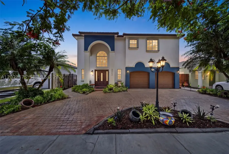6903 SW 158th Ave, Miami, FL 33193 - #2