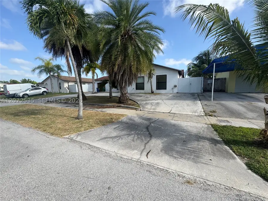 13101 SW 259th St, Homestead, FL 33032 - #2