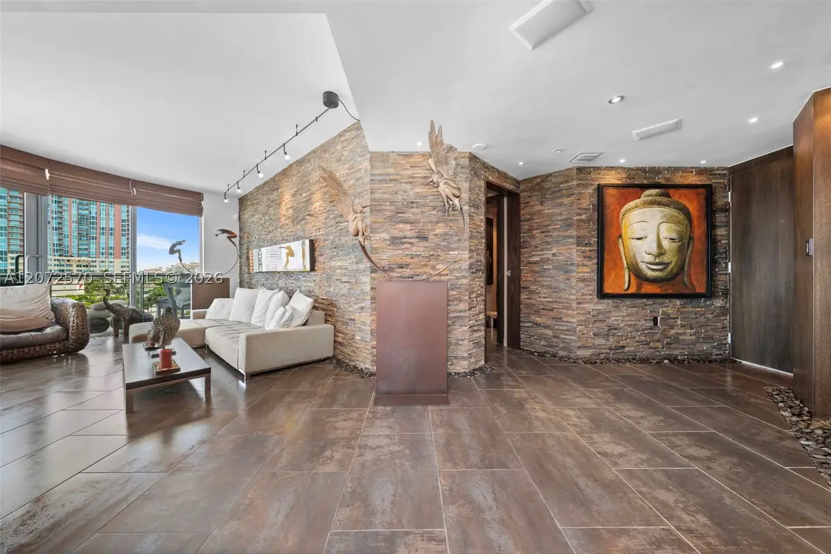 110 Washington Ave #1709, Miami Beach, FL 33139 - #1