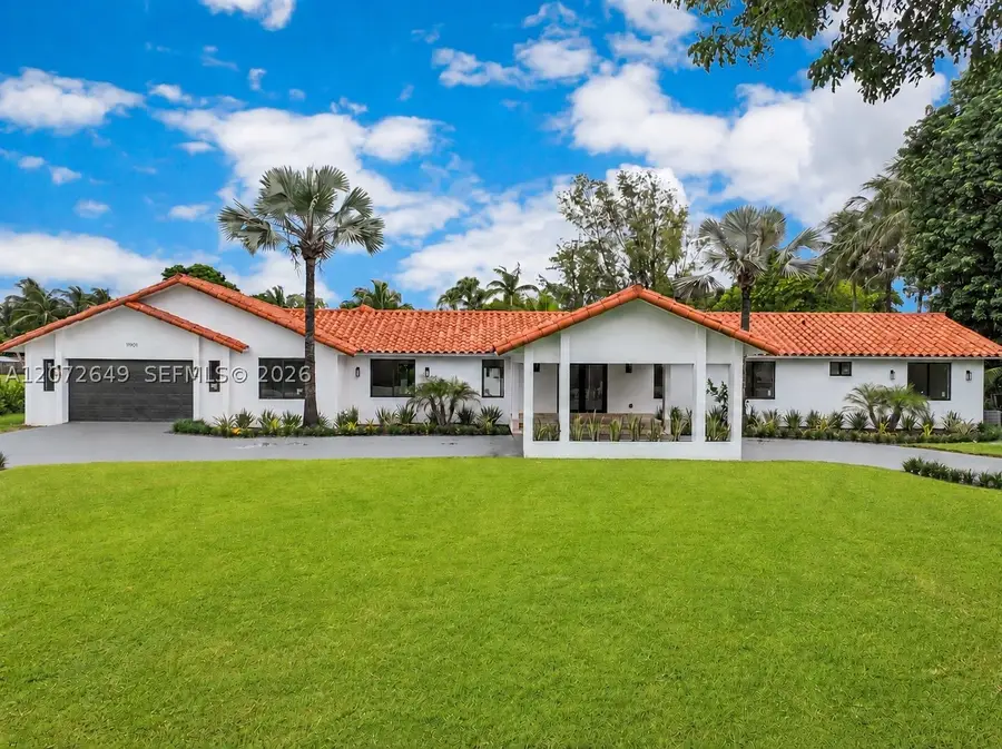11901 SW 45th St, Miami, FL 33175 - #2