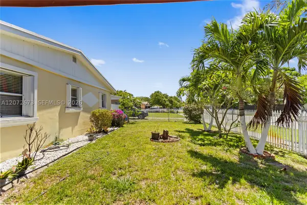4751 SW 31st Dr, West Park, FL 33023