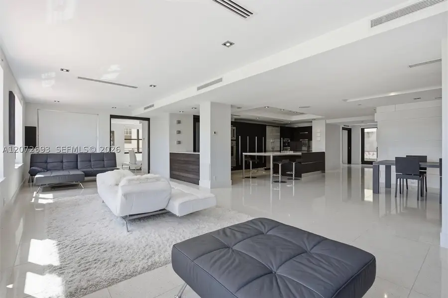 1330 Ocean Dr #3CA, Miami Beach, FL 33139 - #3