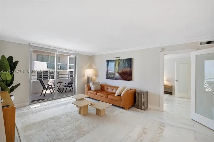 5555 Collins Ave #16B, Miami Beach, FL 33140 - #2