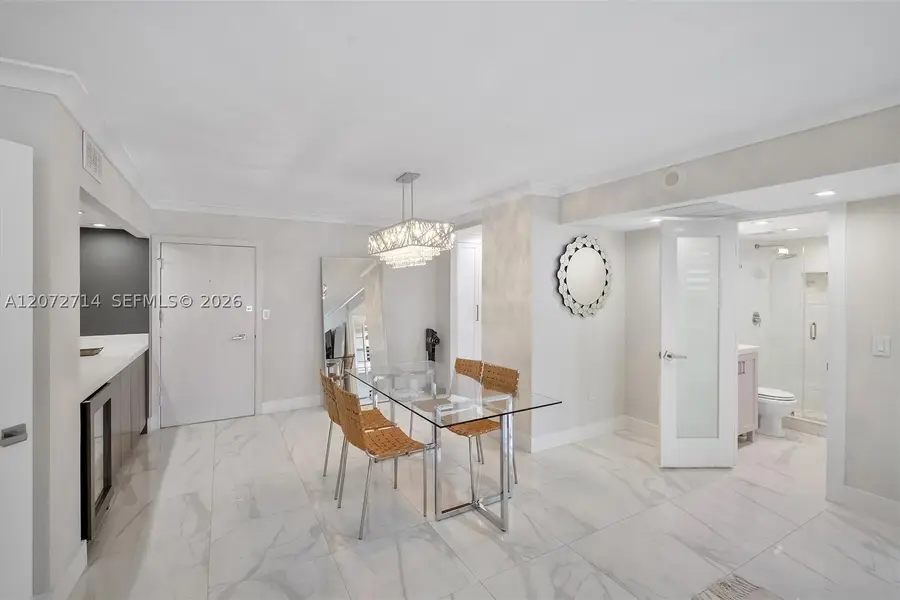 5555 Collins Ave #16B, Miami Beach, FL 33140 - #3