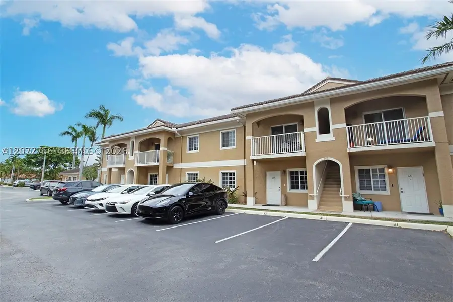 911 Hillcrest Ct #7, Hollywood, FL 33021 - #2