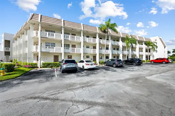 6890 Royal Palm Blvd #211H, Margate, FL 33063