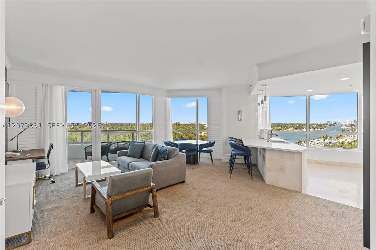 4401 Collins Ave #915, Miami Beach, FL 33140 - #1