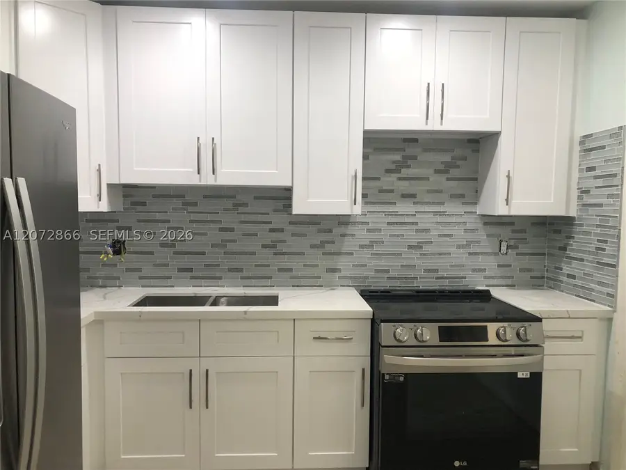 10831 NE 2nd Ct, Miami, FL 33161 - #3