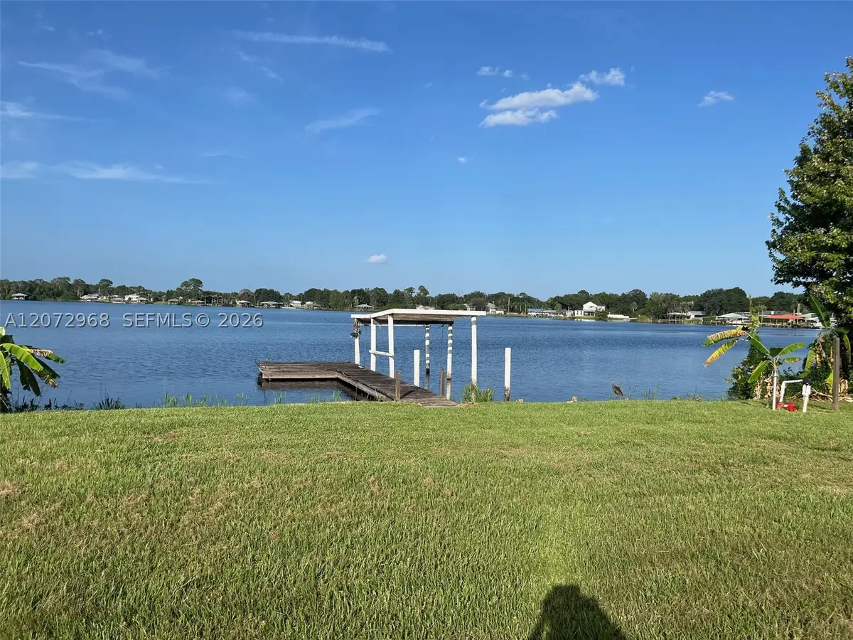 1052 Lake Carrie Dr, Lake Placid, FL 33852 - #1