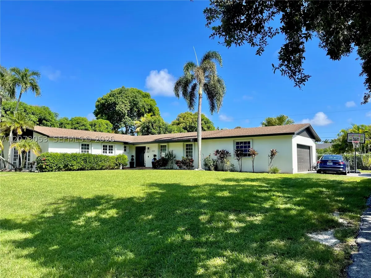 8522 SW 148th Ter, Palmetto Bay, FL 33158 - #1