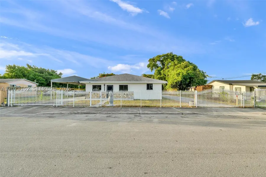 11815 SW 222nd St, Miami, FL 33170 - #2