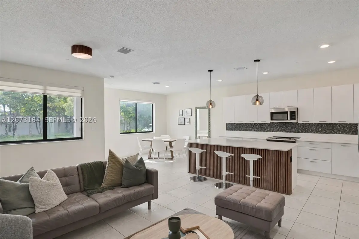 8001 NW 41st St #F-109, Doral, FL 33166 - #1