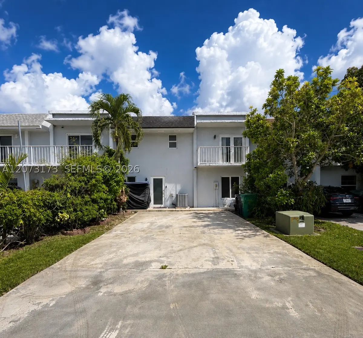 11221 SW 33rd Cir Pl, Miami, FL 33165 - #1