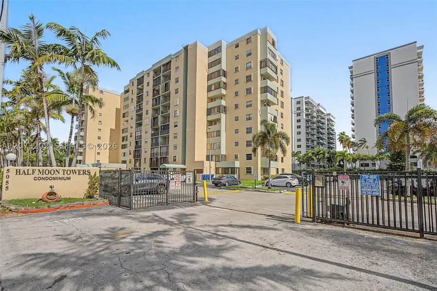 5055 NW 7th St #112, Miami, FL 33126 - #2