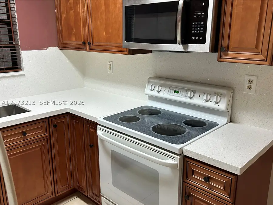 1925 Madison St #22, Hollywood, FL 33020 - #2