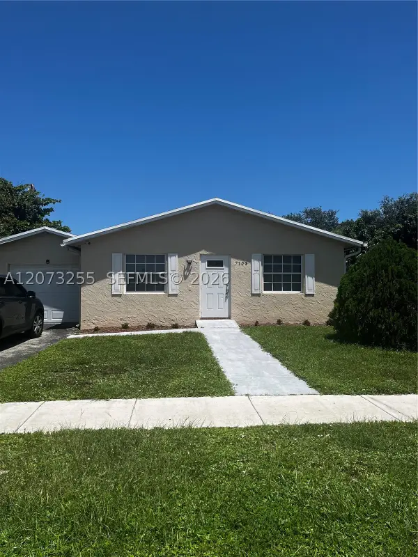 7103 SW 3rd Ct, North Lauderdale, FL 33068