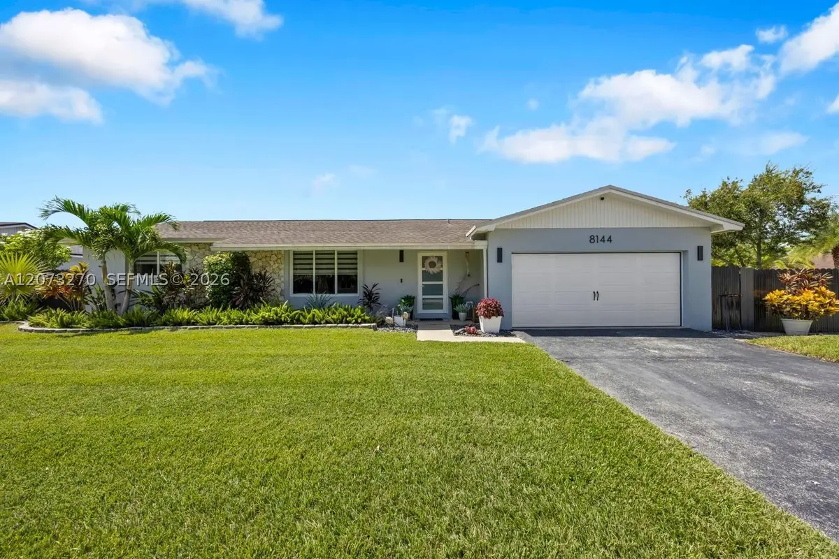 8144 SW 205th Ter, Cutler Bay, FL 33189 - #1