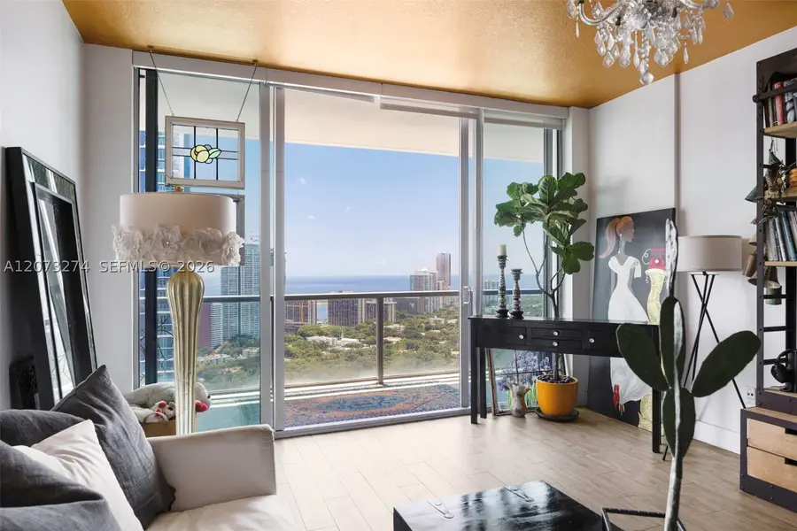 79 SW 12th St #PH3904-S, Miami, FL 33130 - #2