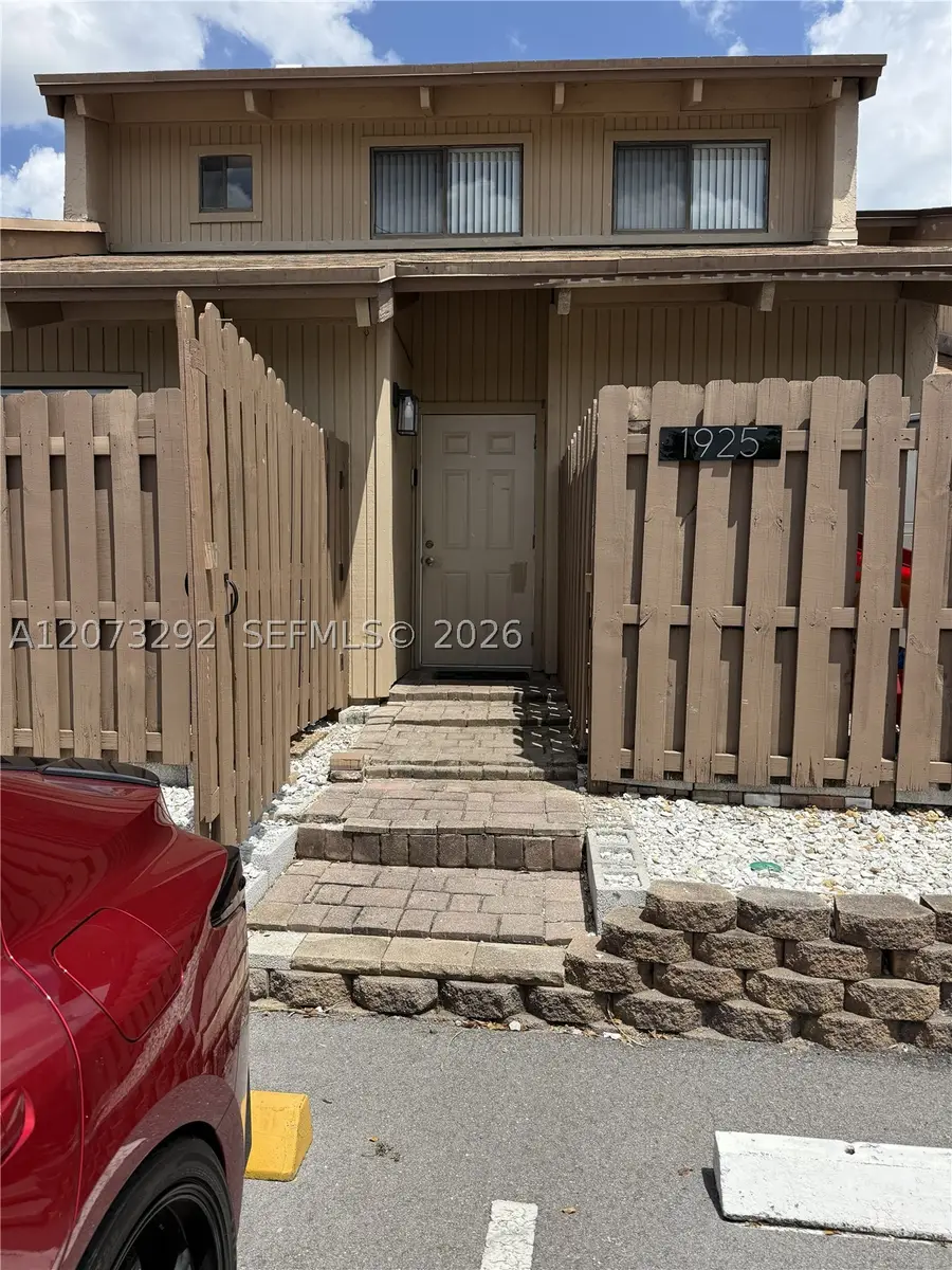1925 SW 81st Ter, Davie, FL 33324 - #2