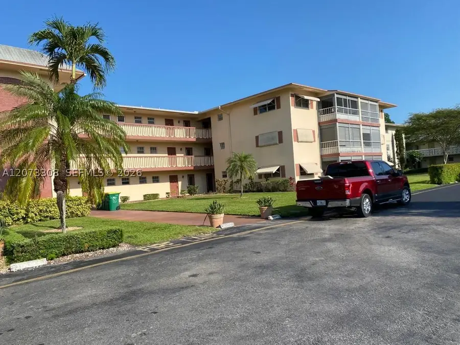 1001 Hillcrest Ct #215, Hollywood, FL 33021 - #3