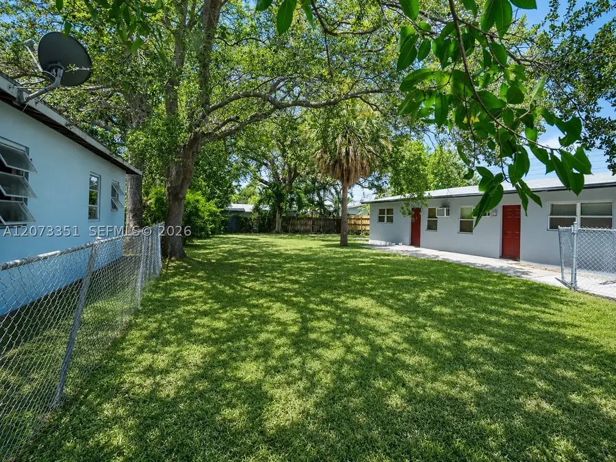 429 NW 14th Ave, Fort Lauderdale, FL 33311 - #3