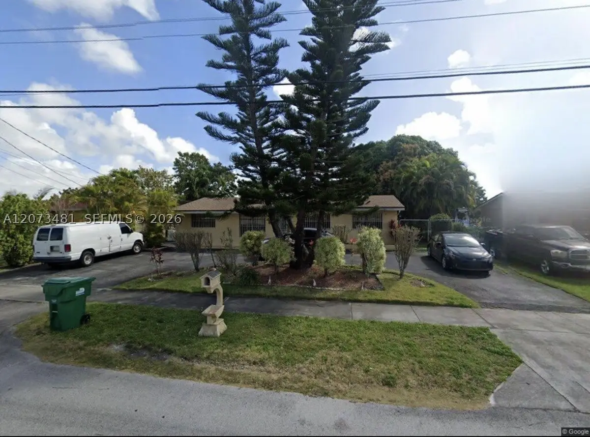4621 SW 104th Ct, Miami, FL 33165 - #1