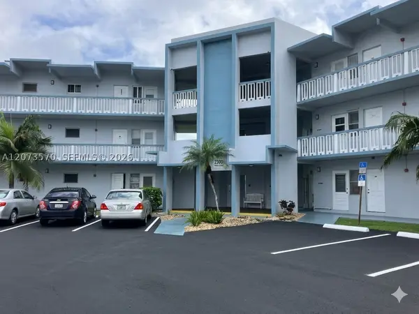 2300 Park Ln #203, Hollywood, FL 33021