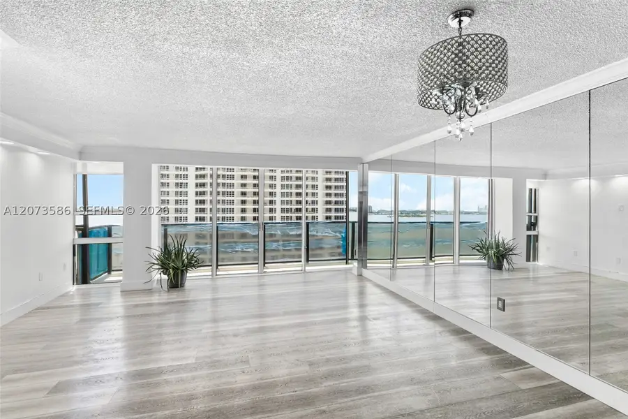 600 NE 36th St #1404, Miami, FL 33137 - #3