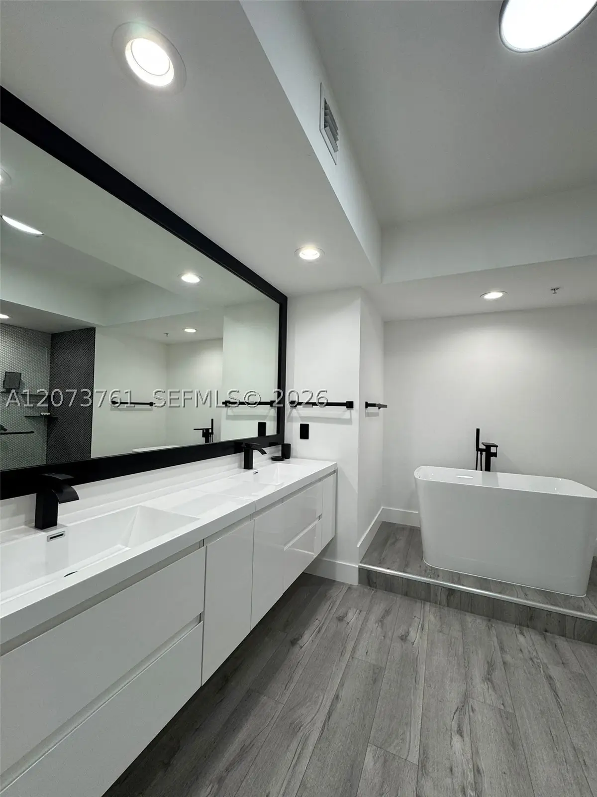 15051 Royal Oaks Ln #1403, North Miami, FL 33181 - #1