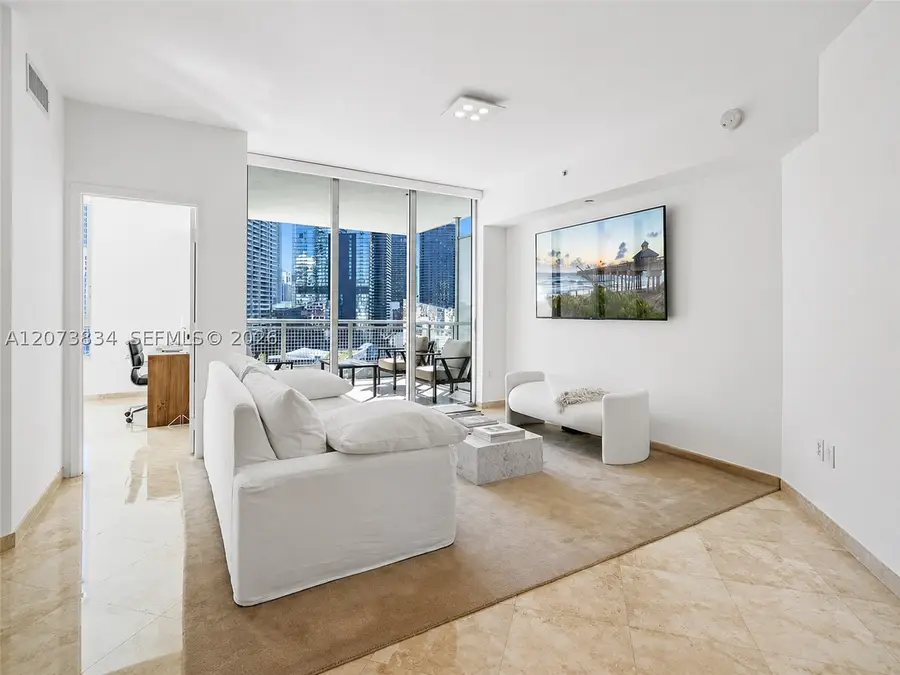 350 S Miami Ave #2304, Miami, FL 33130 - #3