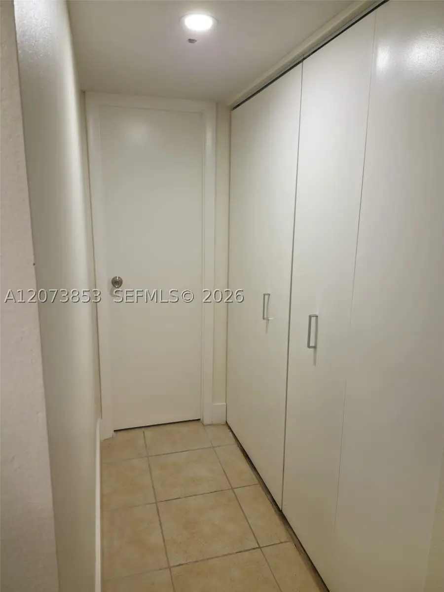 4800 NW 35th St #607, Lauderdale Lakes, FL 33319 - #3