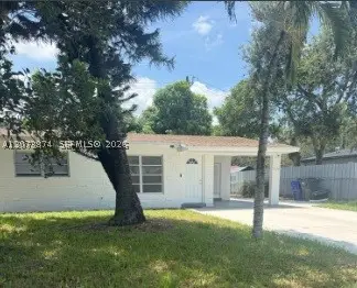 7170 Custer St, Hollywood, FL 33024 - #1