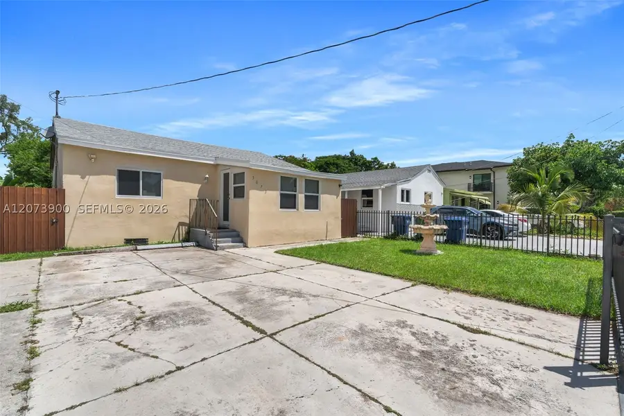 3073 NW 59th St, Miami, FL 33142 - #2