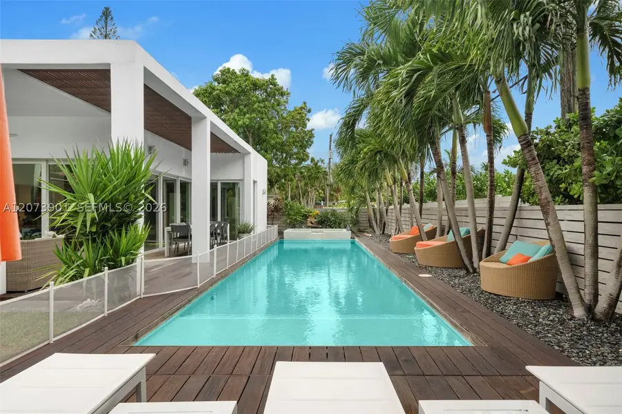 265 Fairway Dr, Miami Beach, FL 33141 - #2